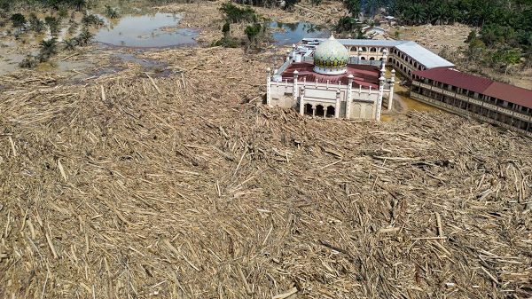 foto_banjir_sumatera.png