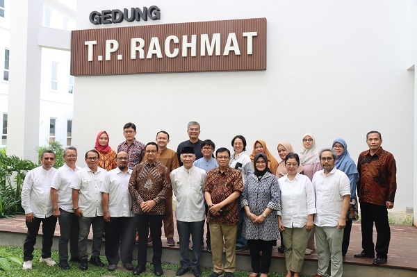 Prof. Didik J. Rachbini Kembali Terpilih sebagai Rektor Universitas Paramadina prof_didik.jpg