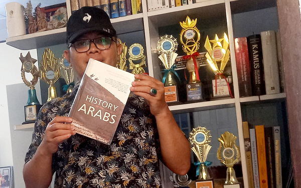 resensi_buku2.png