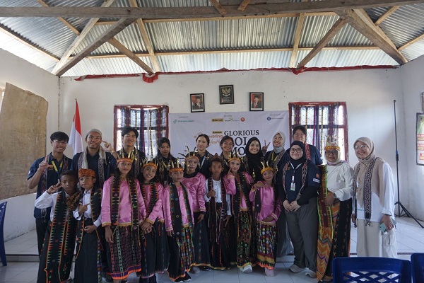 Kolaborasi 10 Pemuda ASEAN dan Insan Bumi Mandiri Dukung Nelayan dan Perempuan di Desa Pesisir NTT