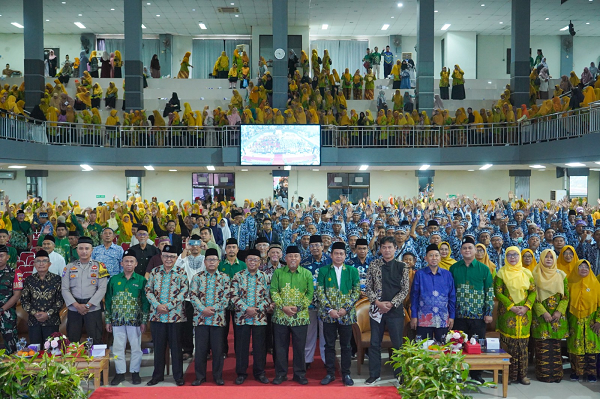UMP Rumah Besar Persyarikatan, Tabligh Akbar PDM Banyumas Dihadiri Ribuan Jamaah mubanyumas.png