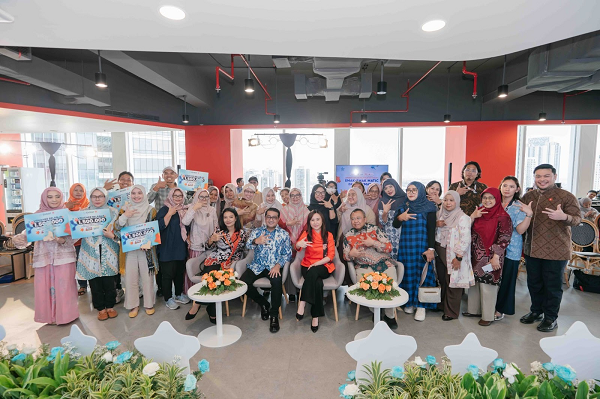 Sebanyak 2.500 Ibu Rumah Tangga dan Anak Muda Telah Ikuti Pelatihan Digital Shopee pelatihan_shopee.png