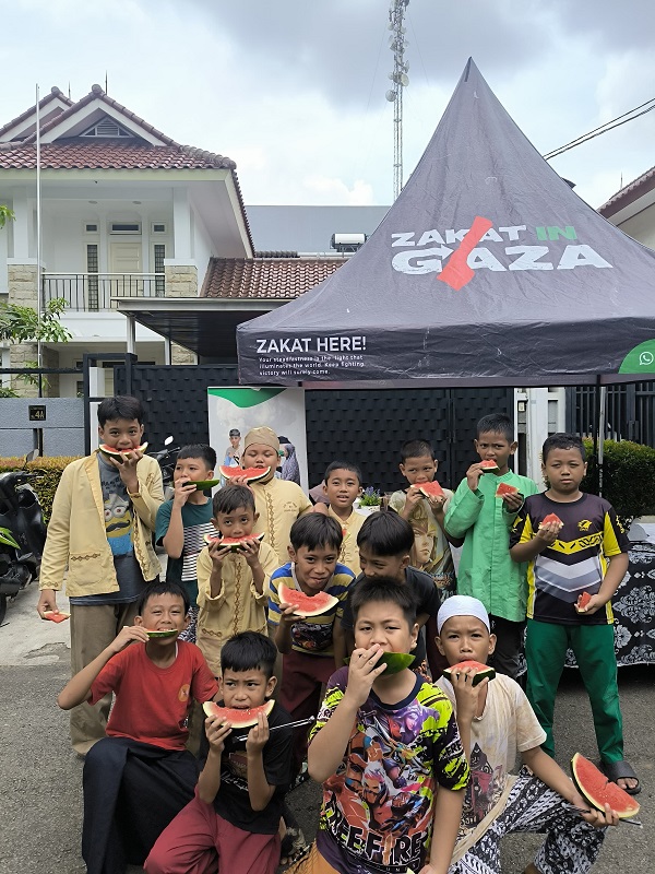 zakat_in_gaza.jpg