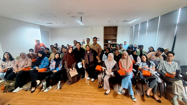 Pemuda Lintas Iman Satukan Sains dan Spiritualitas untuk Selamatkan Hutan Tropis