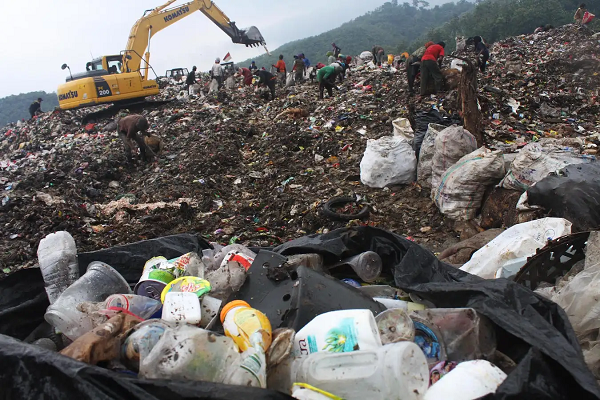 Pada Ramadhan dan Idulfitri Volume Sampah di Bandung Raya Meningkat Mencapai 40%