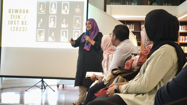 Workshop Fotografi Your Story in Focus Hadirkan Pembelajaran tentang Identitas & Visual Storytelling